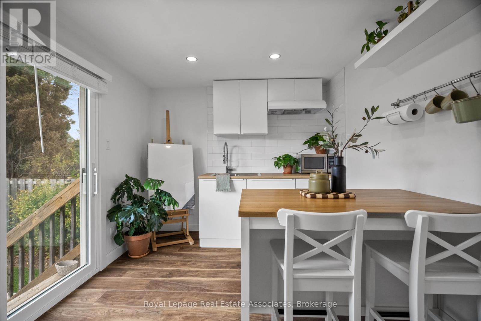 86 Queensdale Crescent, Guelph, Ontario  N1H 6W3 - Photo 24 - X12487892