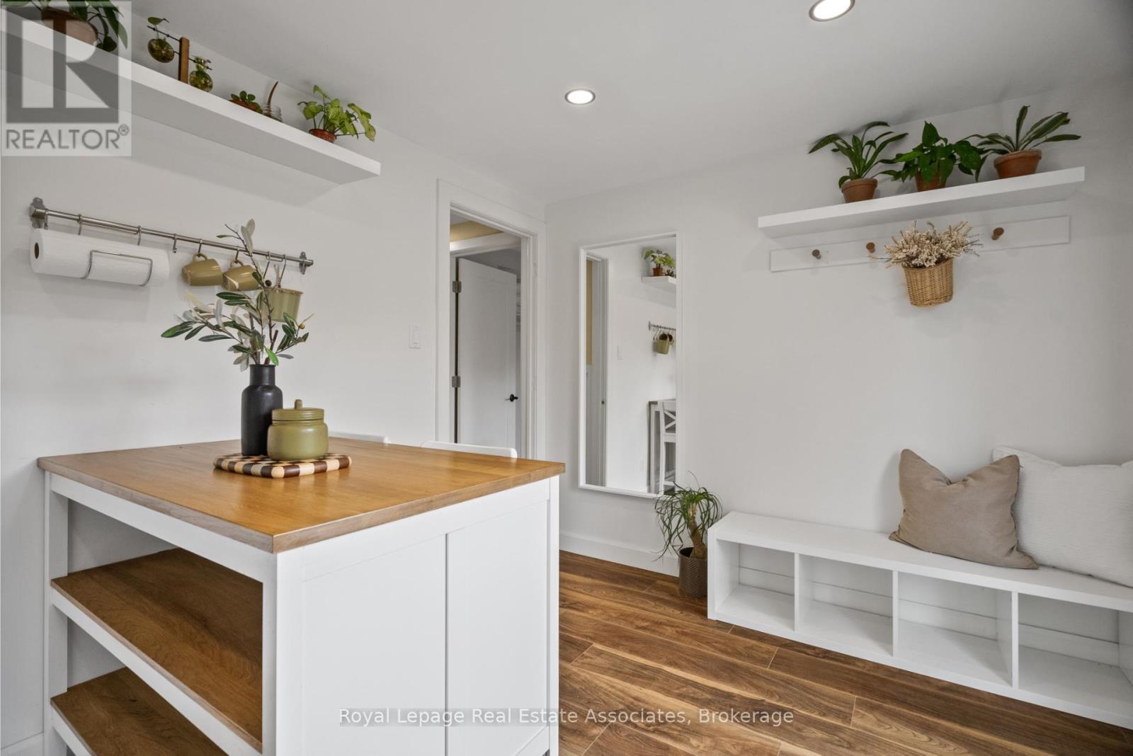 86 Queensdale Crescent, Guelph, Ontario  N1H 6W3 - Photo 26 - X12487892