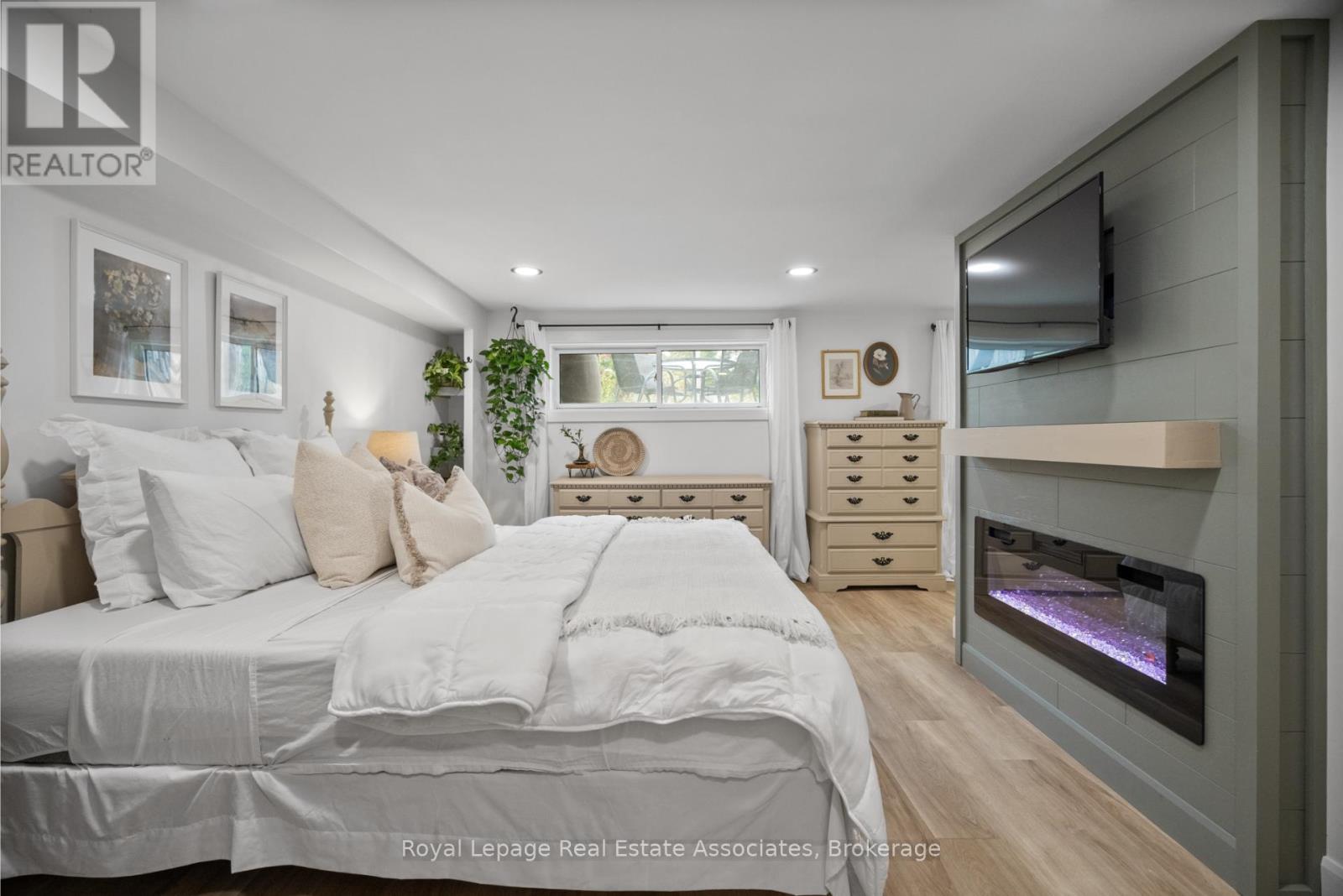 86 Queensdale Crescent, Guelph, Ontario  N1H 6W3 - Photo 29 - X12487892