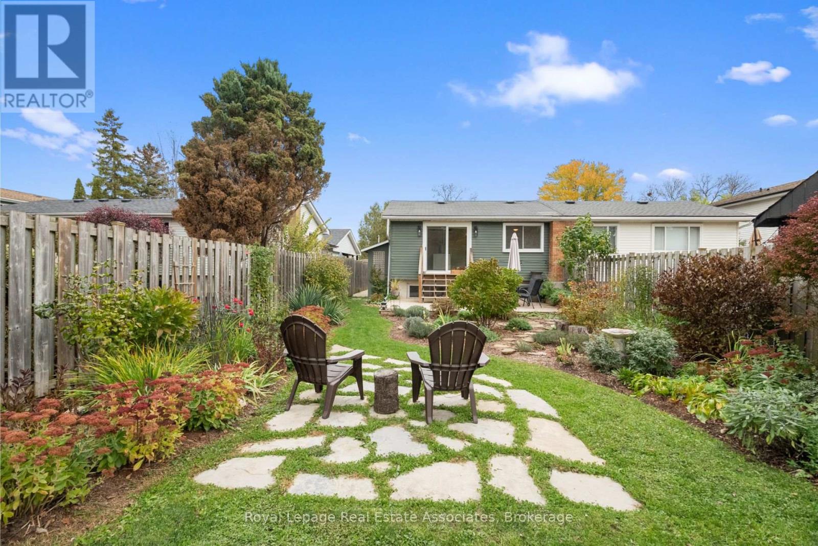 86 Queensdale Crescent, Guelph, Ontario  N1H 6W3 - Photo 46 - X12487892