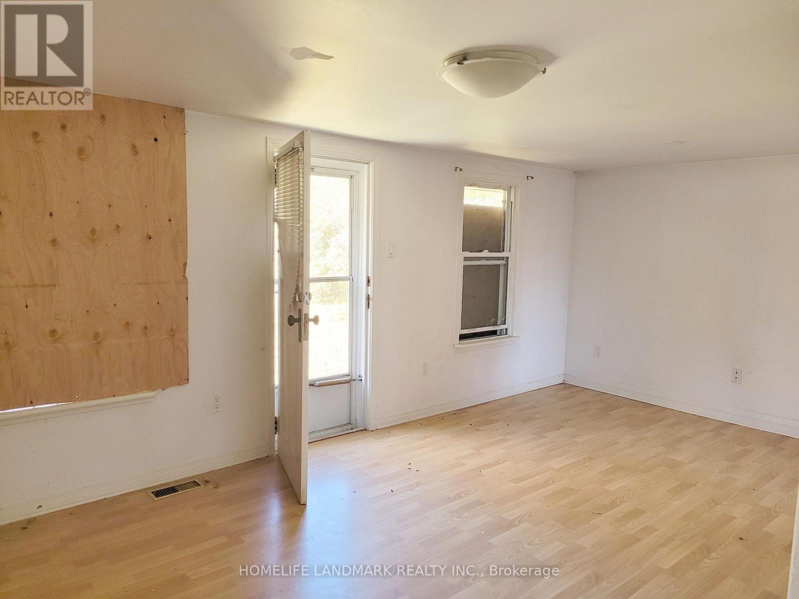 4209 Bath Road, Kingston, Ontario  K7M 4Y8 - Photo 11 - X12487902