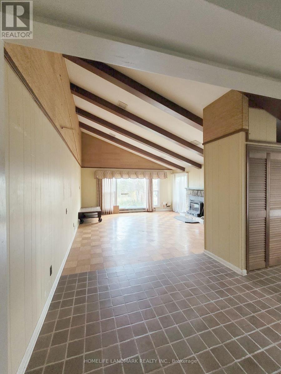 4209 Bath Road, Kingston, Ontario  K7M 4Y8 - Photo 2 - X12487902