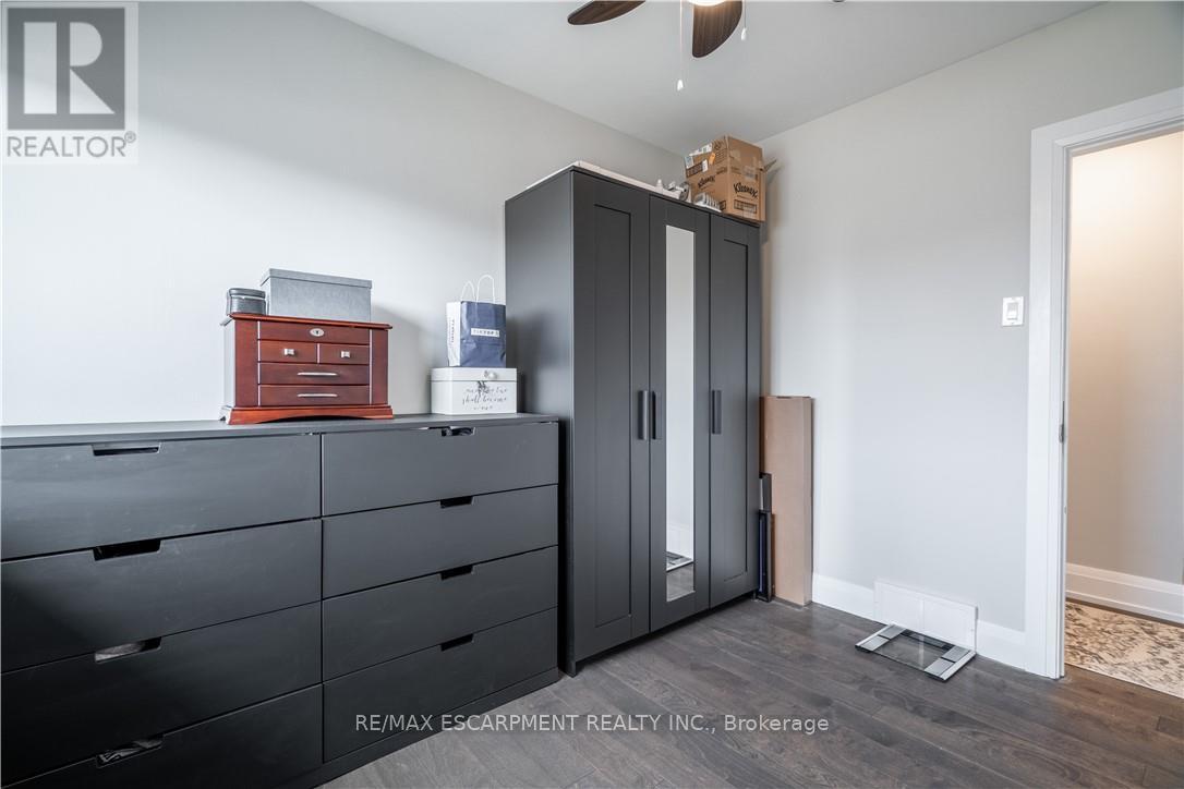 14 Milton Road, St. Catharines, Ontario  L2P 3E8 - Photo 21 - X12487934