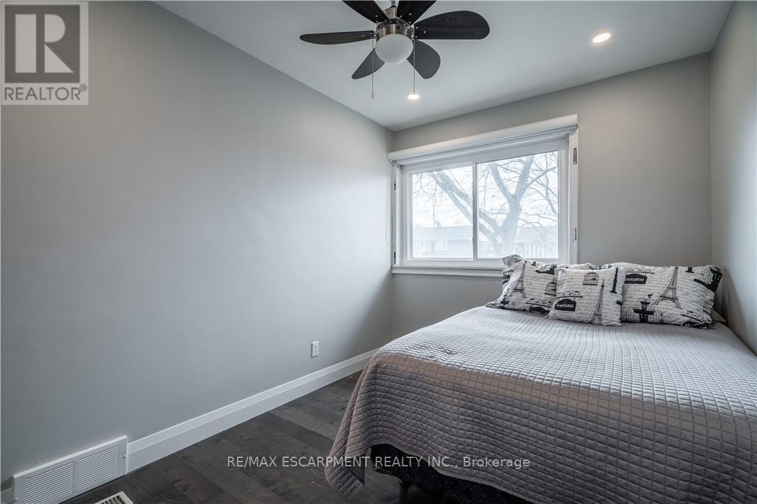 14 Milton Road, St. Catharines, Ontario  L2P 3E8 - Photo 23 - X12487934