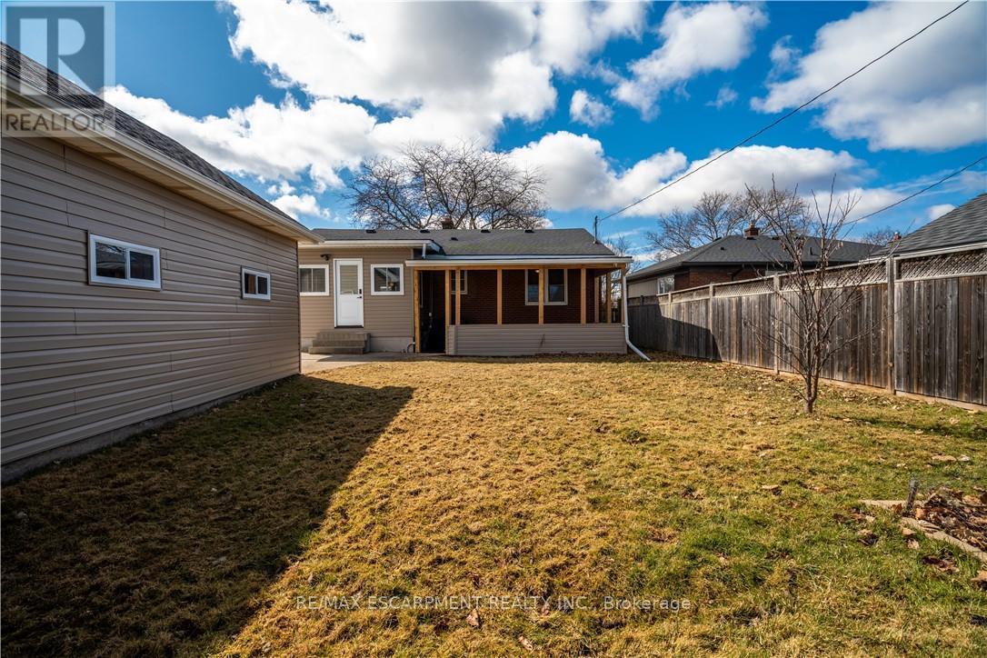 14 Milton Road, St. Catharines, Ontario  L2P 3E8 - Photo 47 - X12487934