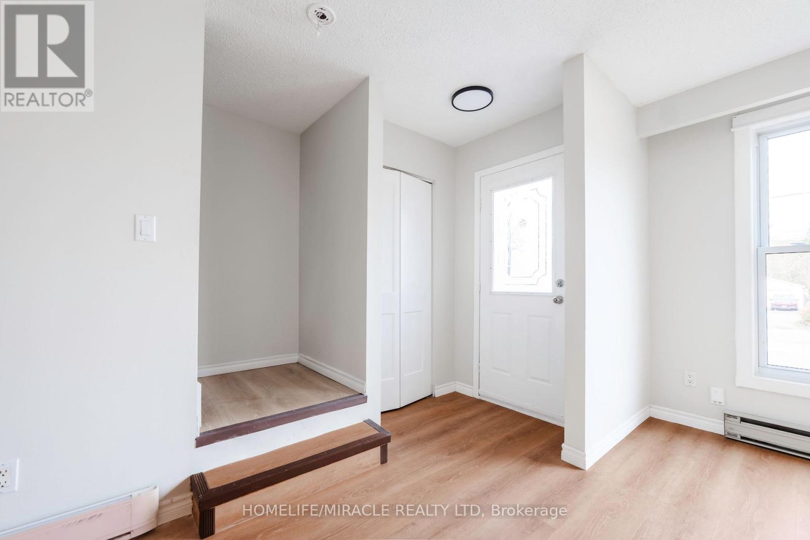 1728 Mckeown Avenue, North Bay, Ontario  P1B 7N3 - Photo 42 - X12487986