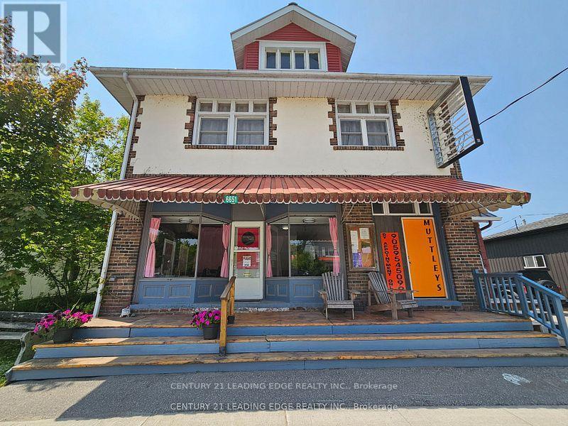 6651 Highway 35, Kawartha Lakes, Ontario  K0M 1K0 - Photo 2 - X12488054