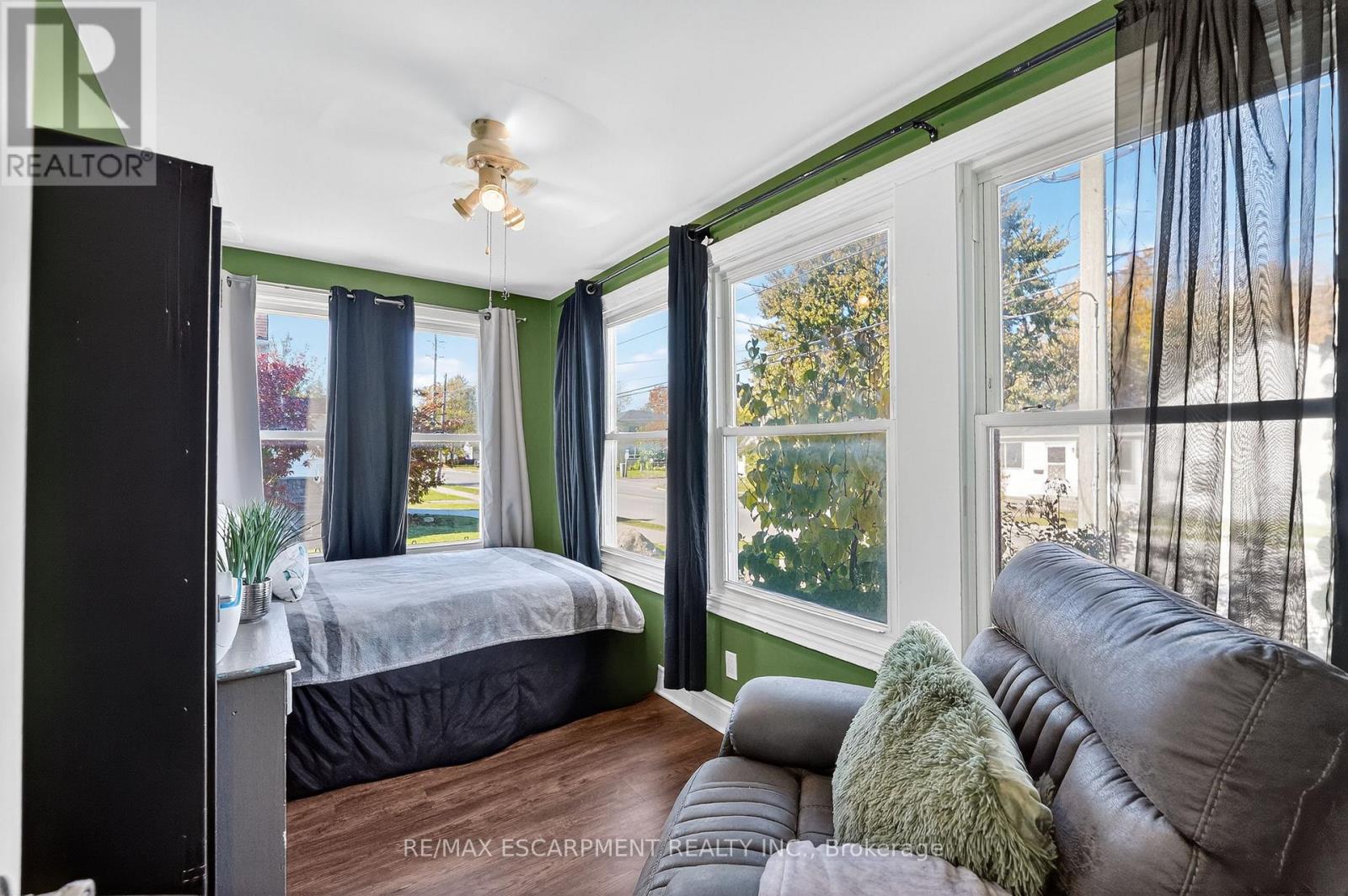 261 Gilmore Road, Fort Erie, Ontario  L2A 2M6 - Photo 15 - X12488106