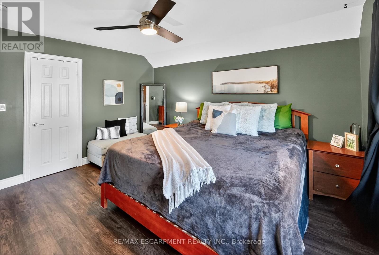 261 Gilmore Road, Fort Erie, Ontario  L2A 2M6 - Photo 19 - X12488106