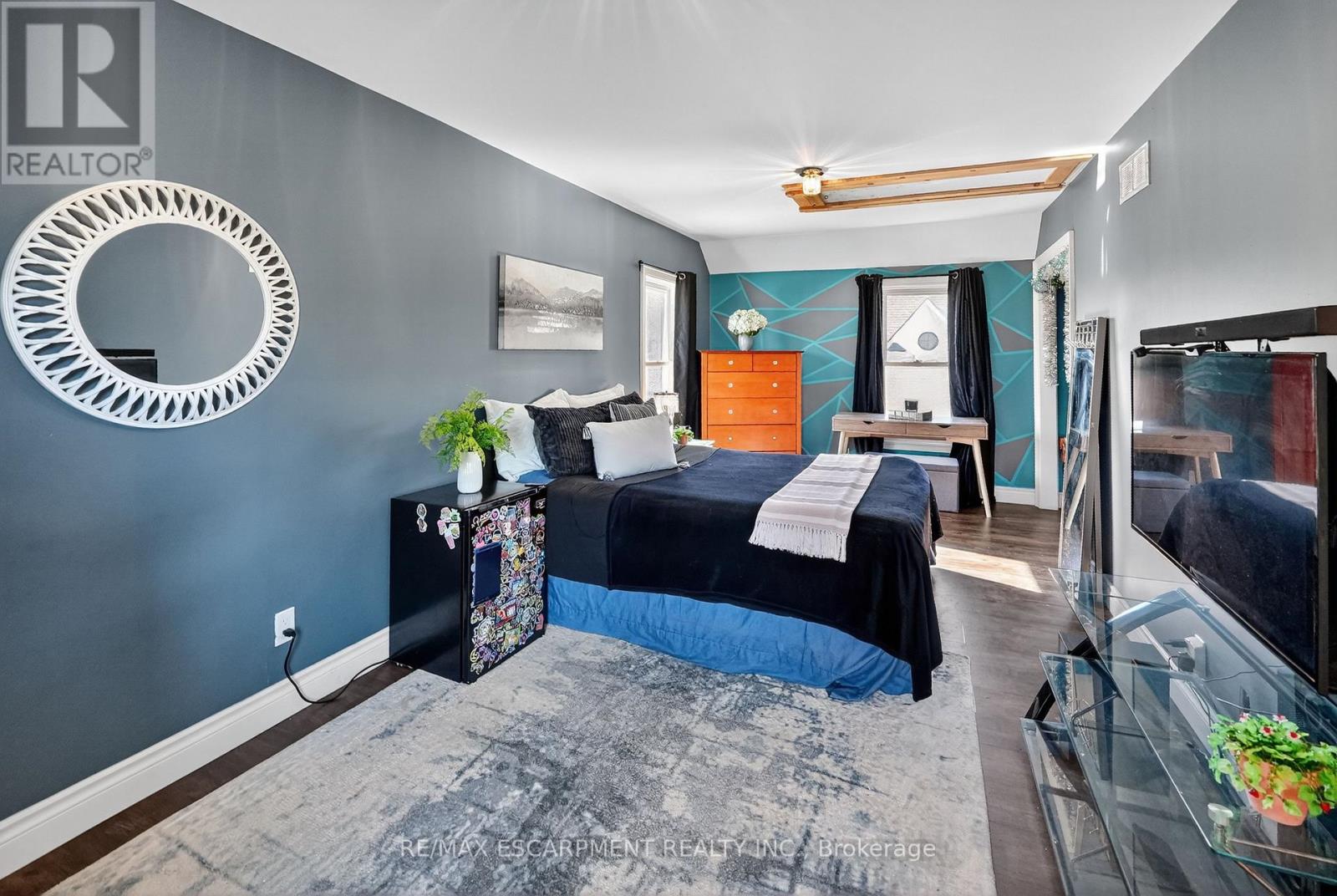 261 Gilmore Road, Fort Erie, Ontario  L2A 2M6 - Photo 21 - X12488106