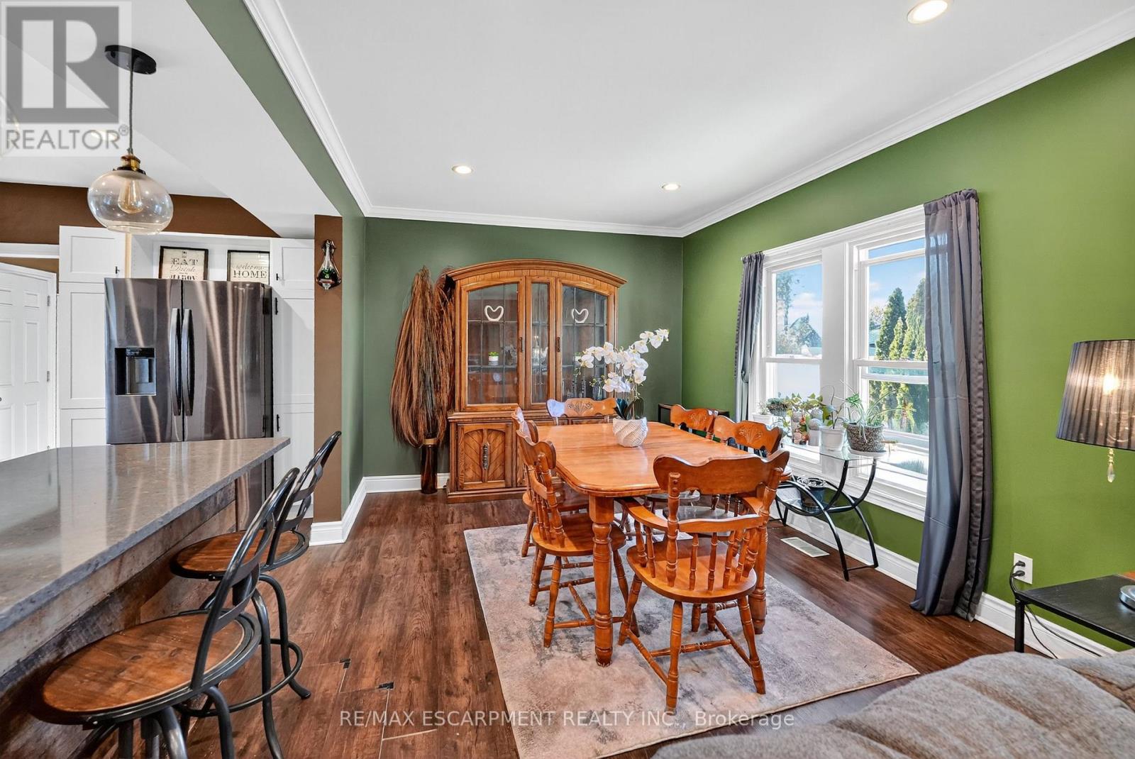 261 Gilmore Road, Fort Erie, Ontario  L2A 2M6 - Photo 7 - X12488106