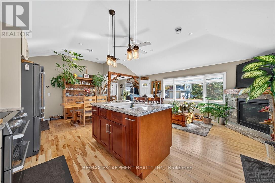 2073 First Avenue, Haldimand, Ontario  N0A 1P0 - Photo 12 - X12488124