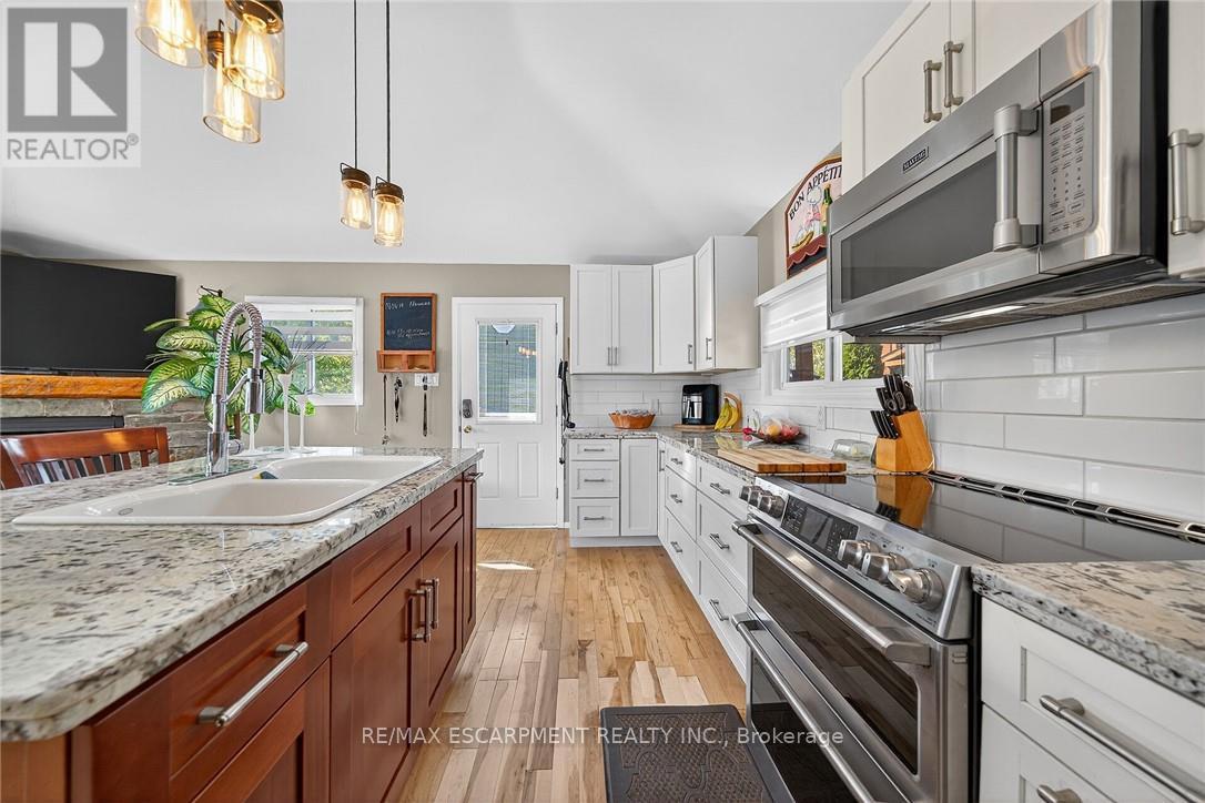 2073 First Avenue, Haldimand, Ontario  N0A 1P0 - Photo 14 - X12488124