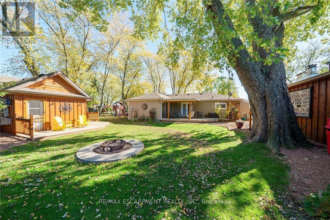 2073 First Avenue, Haldimand, Ontario  N0A 1P0 - Photo 3 - X12488124