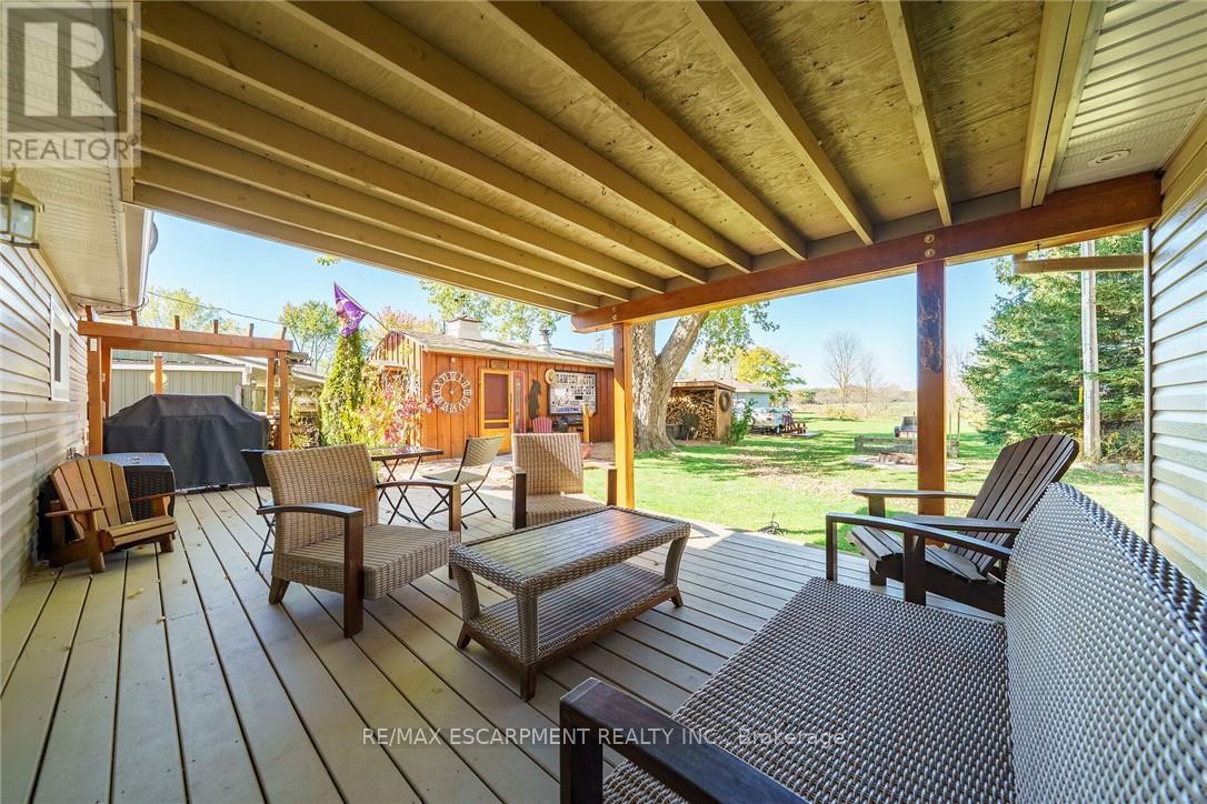 2073 First Avenue, Haldimand, Ontario  N0A 1P0 - Photo 6 - X12488124