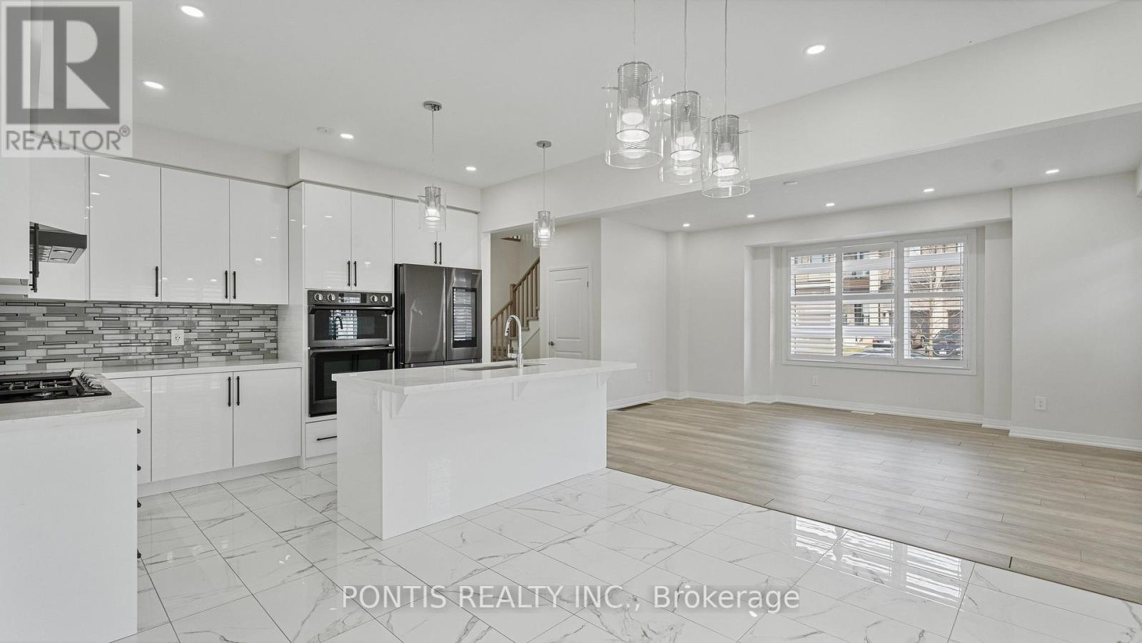 1 Brewis Street, Brant, Ontario  N3L 0L2 - Photo 12 - X12488224