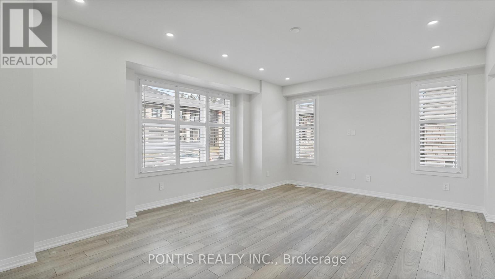 1 Brewis Street, Brant, Ontario  N3L 0L2 - Photo 13 - X12488224