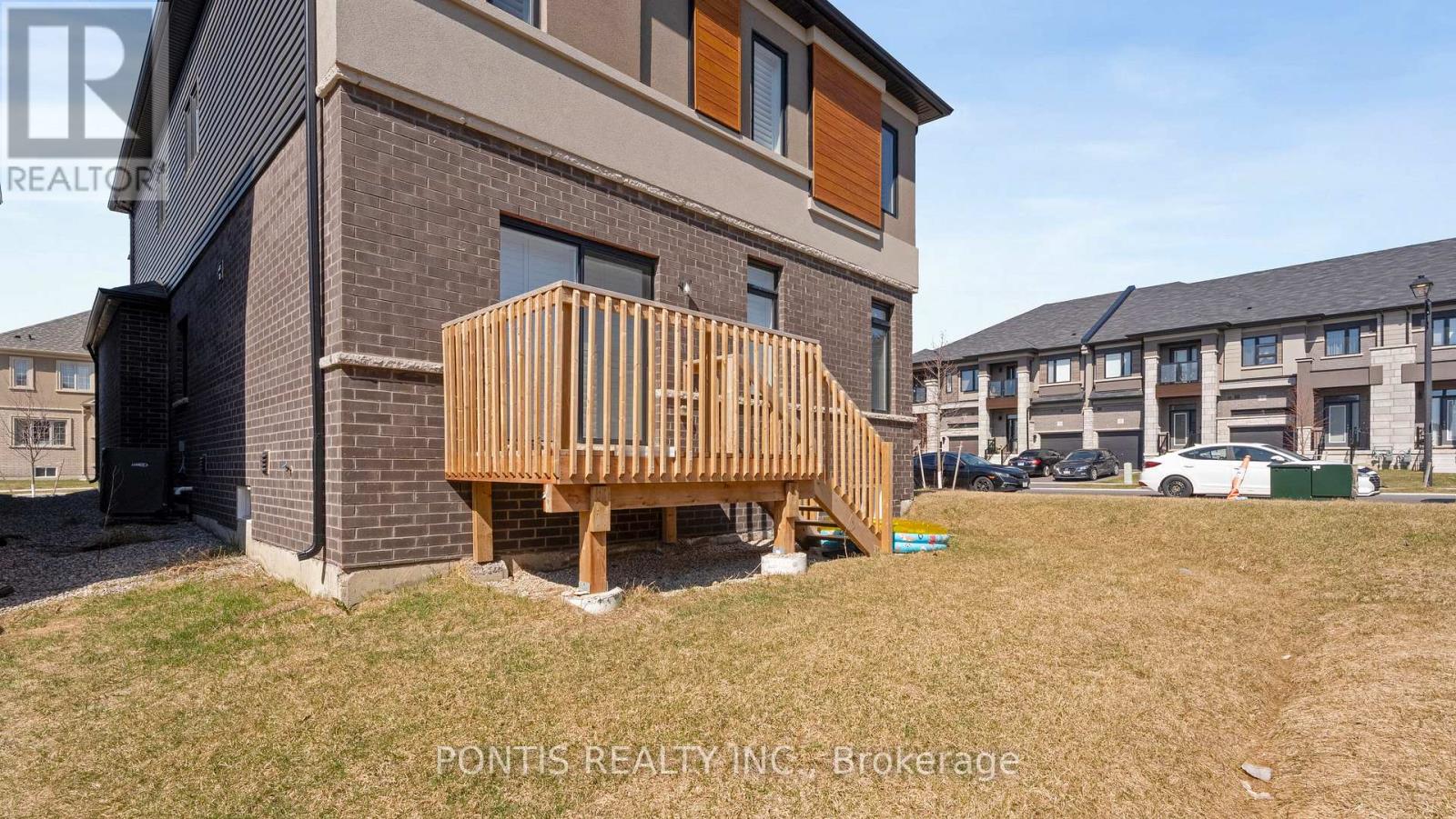 1 Brewis Street, Brant, Ontario  N3L 0L2 - Photo 34 - X12488224