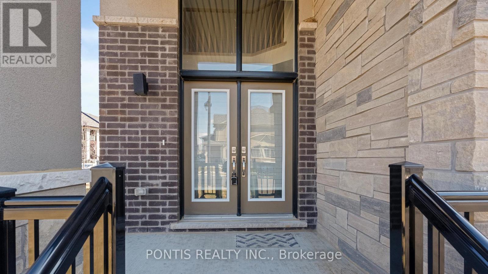 1 Brewis Street, Brant, Ontario  N3L 0L2 - Photo 4 - X12488224