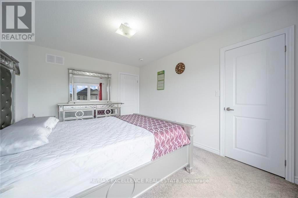 44 Cottonwood Crescent, Welland, Ontario  L3B 0J4 - Photo 22 - X12488234