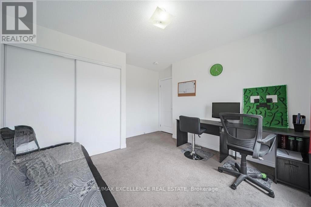 44 Cottonwood Crescent, Welland, Ontario  L3B 0J4 - Photo 25 - X12488234