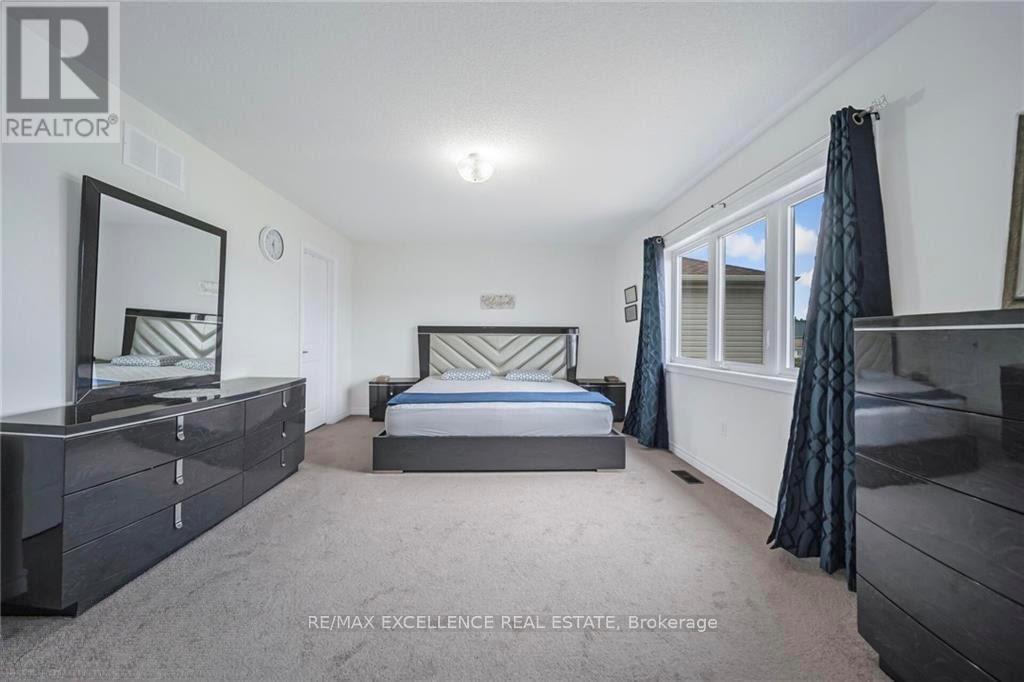 44 Cottonwood Crescent, Welland, Ontario  L3B 0J4 - Photo 29 - X12488234