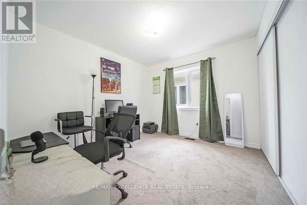 44 Cottonwood Crescent, Welland, Ontario  L3B 0J4 - Photo 33 - X12488234