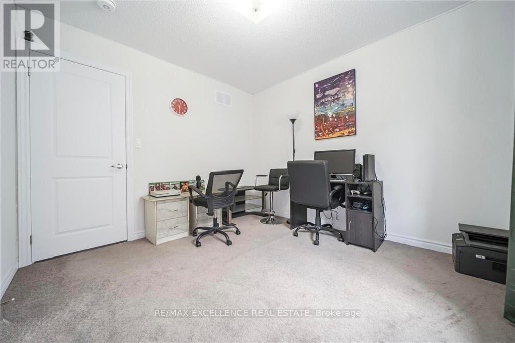 44 Cottonwood Crescent, Welland, Ontario  L3B 0J4 - Photo 34 - X12488234