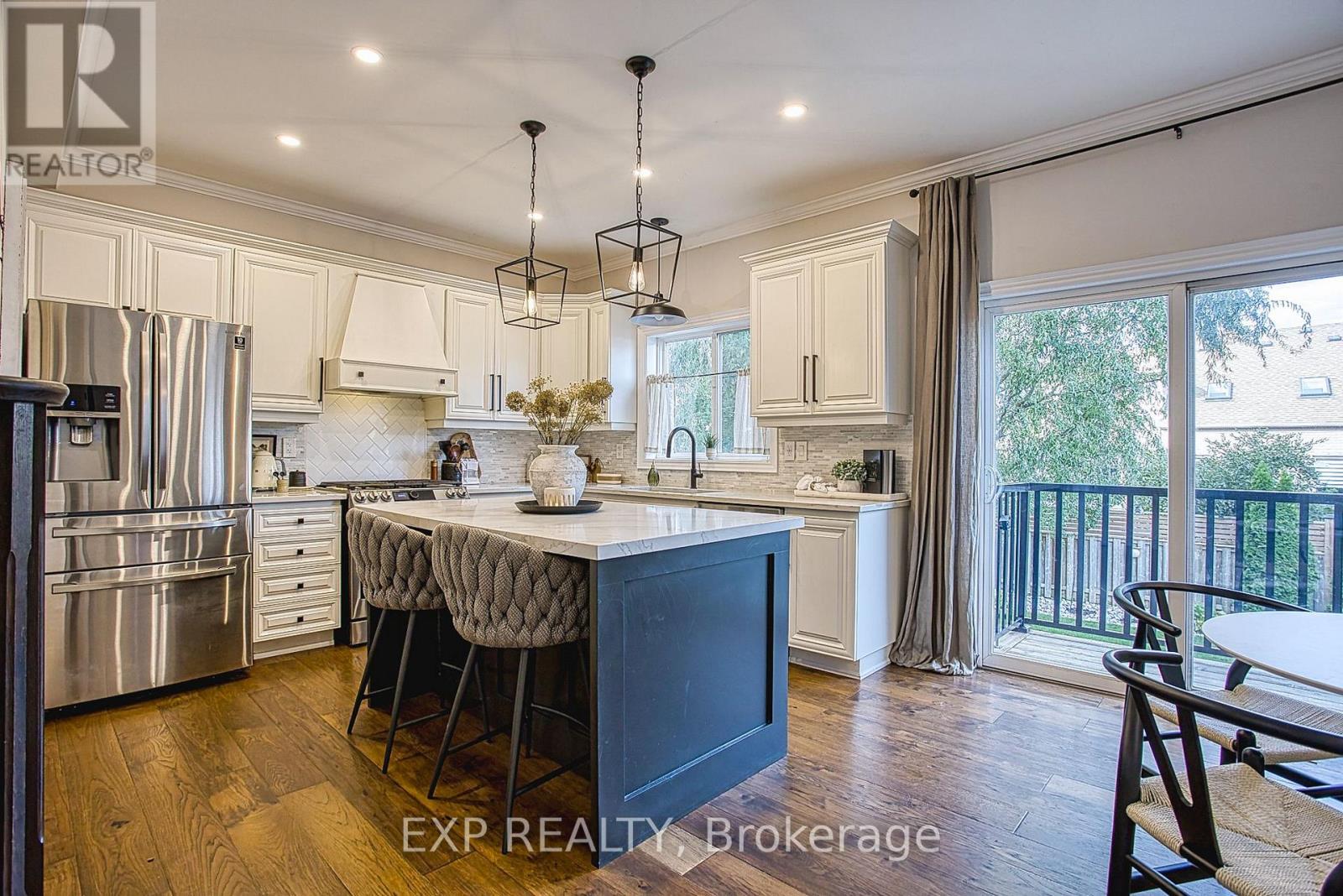 265 Montreal Circle, Hamilton, Ontario  L8E 0C6 - Photo 11 - X12488260