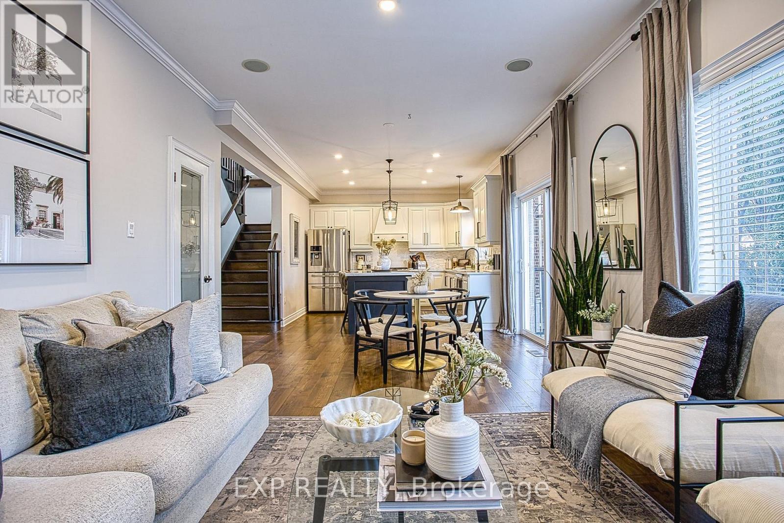 265 Montreal Circle, Hamilton, Ontario  L8E 0C6 - Photo 20 - X12488260