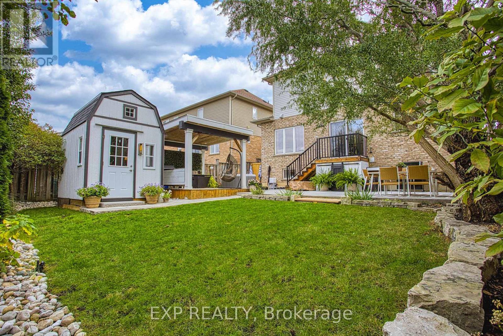 265 Montreal Circle, Hamilton, Ontario  L8E 0C6 - Photo 38 - X12488260