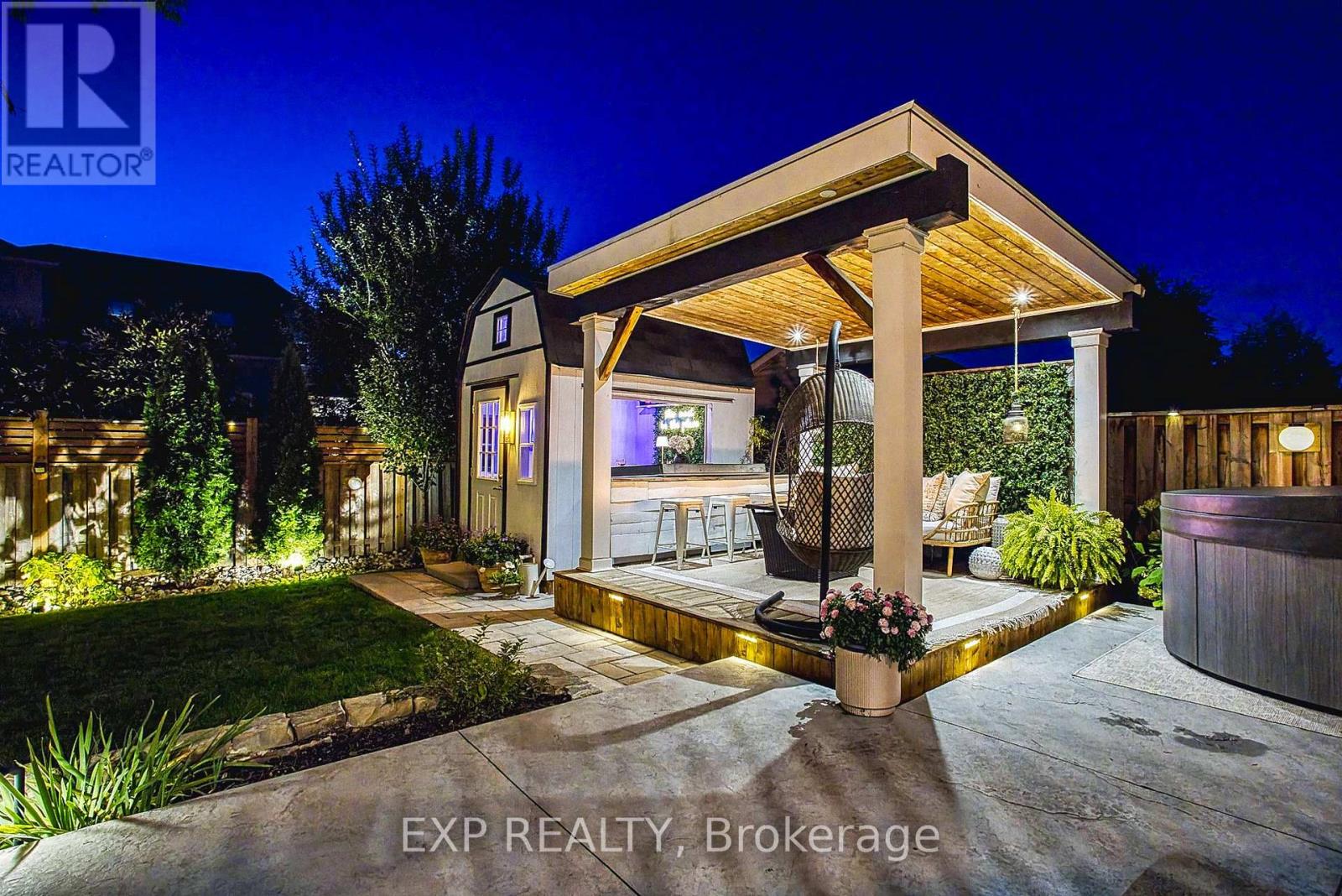 265 Montreal Circle, Hamilton, Ontario  L8E 0C6 - Photo 39 - X12488260