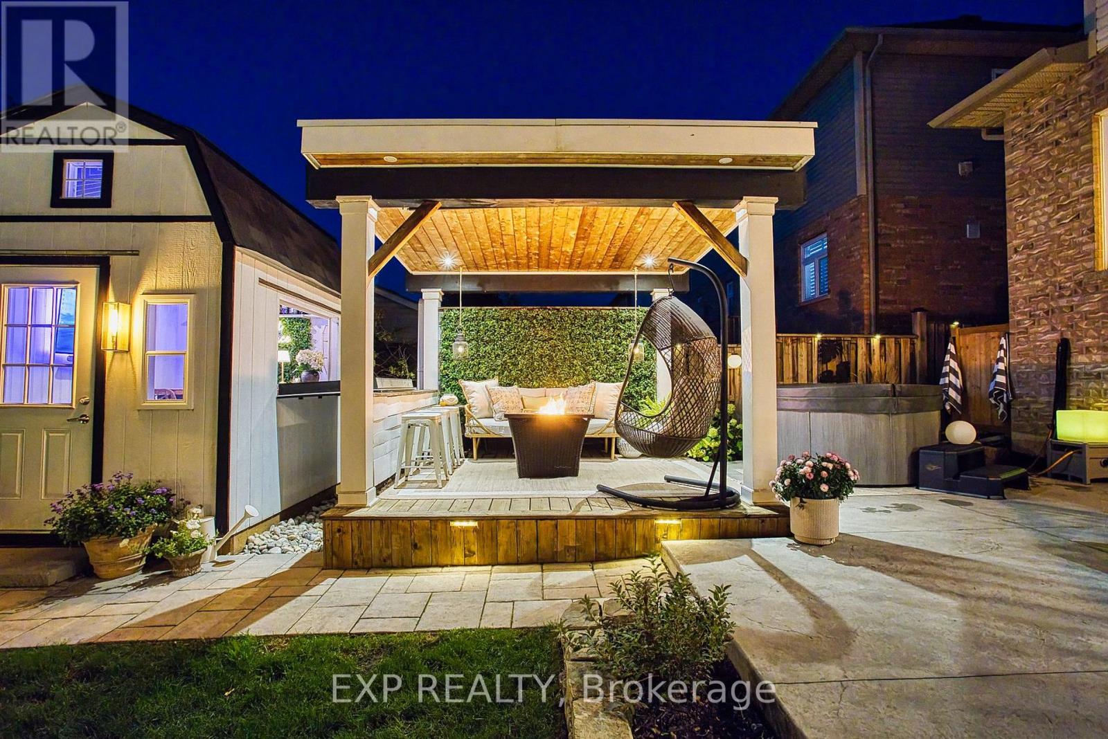 265 Montreal Circle, Hamilton, Ontario  L8E 0C6 - Photo 40 - X12488260