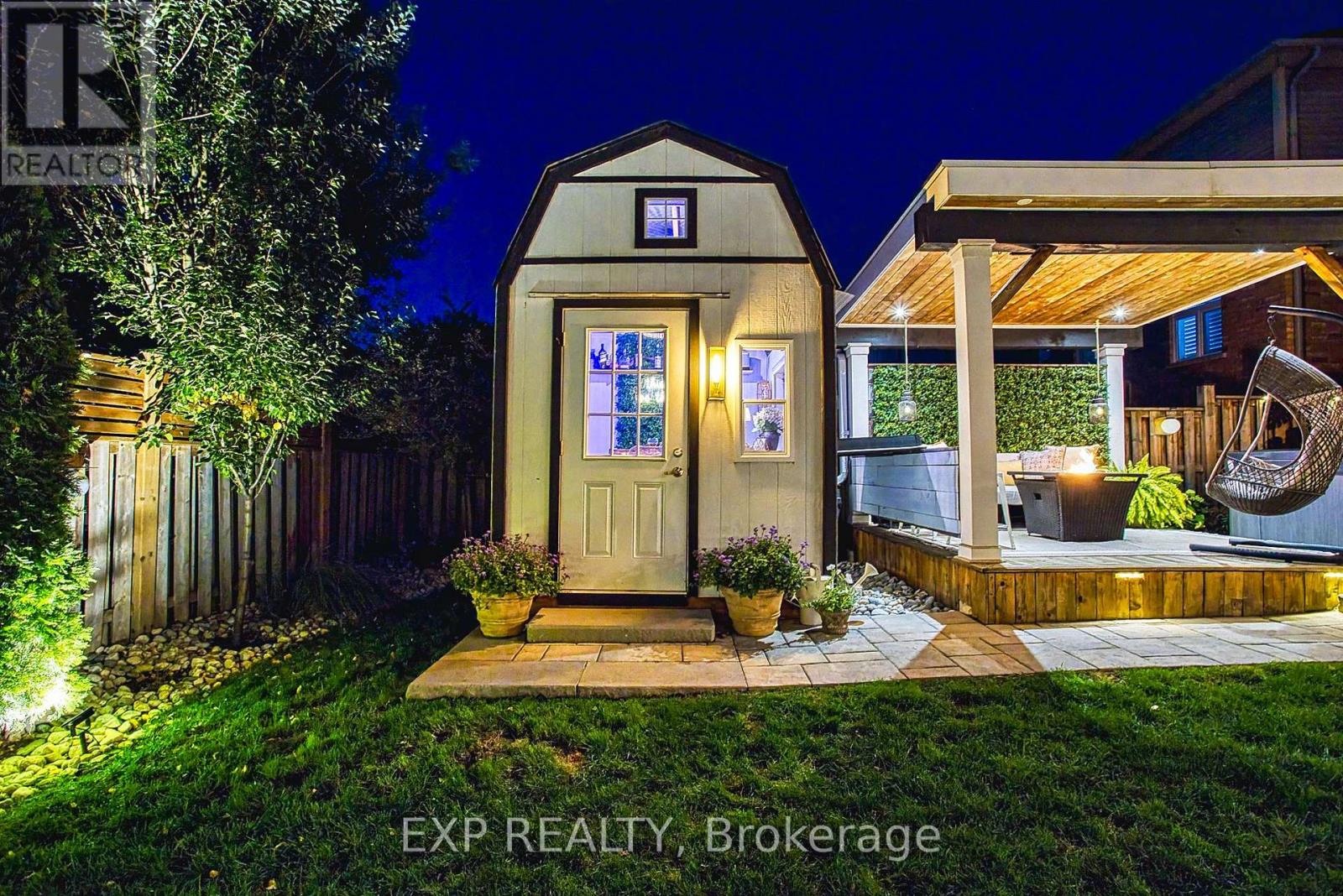 265 Montreal Circle, Hamilton, Ontario  L8E 0C6 - Photo 43 - X12488260