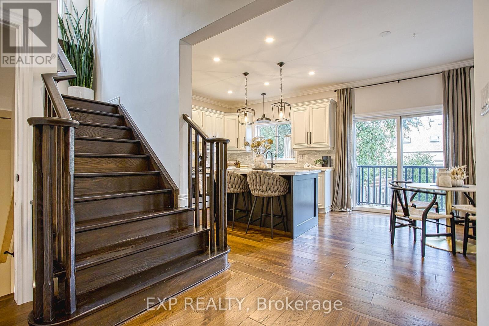 265 Montreal Circle, Hamilton, Ontario  L8E 0C6 - Photo 9 - X12488260