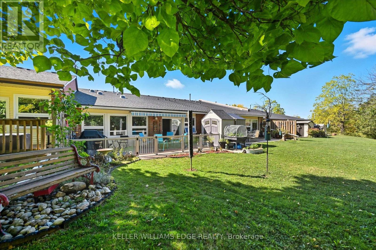 34 Cardinal Mindszenty Boulevard, Hamilton, Ontario  L9B 2M3 - Photo 35 - X12488366