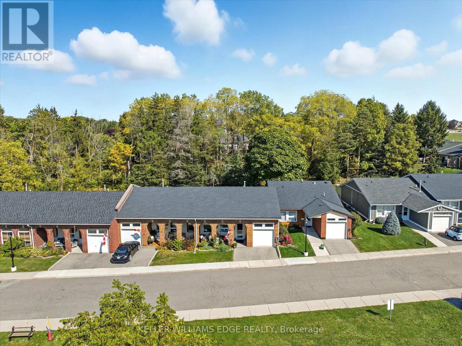 34 Cardinal Mindszenty Boulevard, Hamilton, Ontario  L9B 2M3 - Photo 43 - X12488366