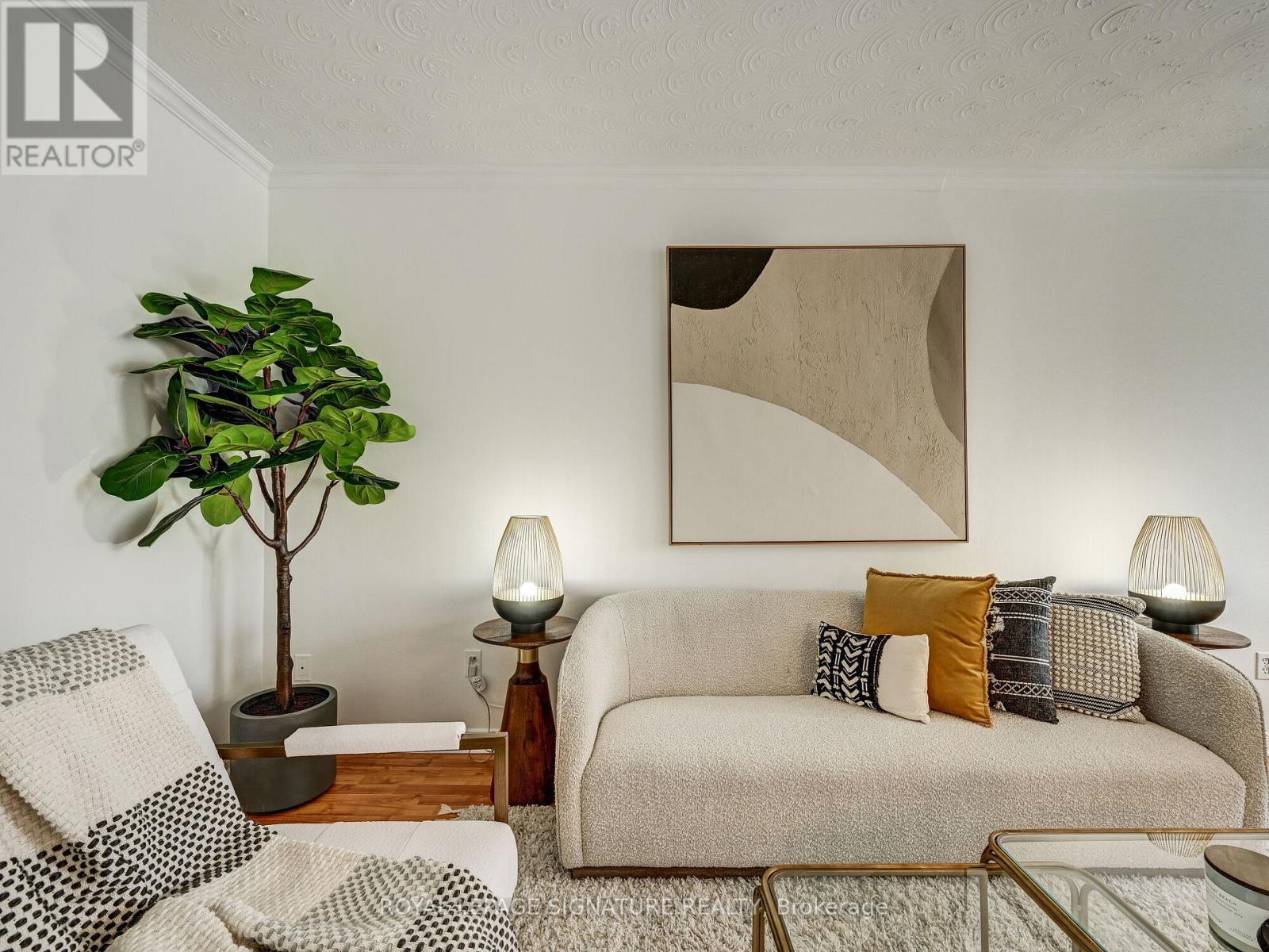 23 Beaverton Drive, Hamilton, Ontario  L8W 3K9 - Photo 12 - X12488466