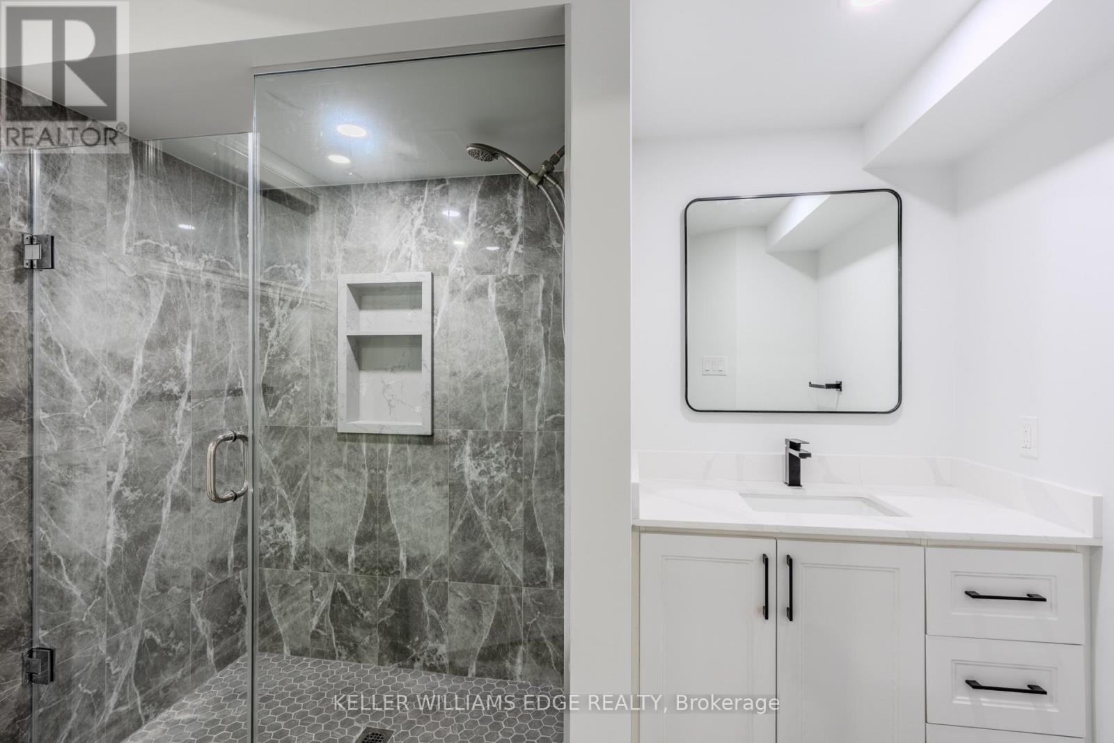 Lower - 16 Doreen Court, Hamilton, Ontario  L8T 2M3 - Photo 19 - X12488518