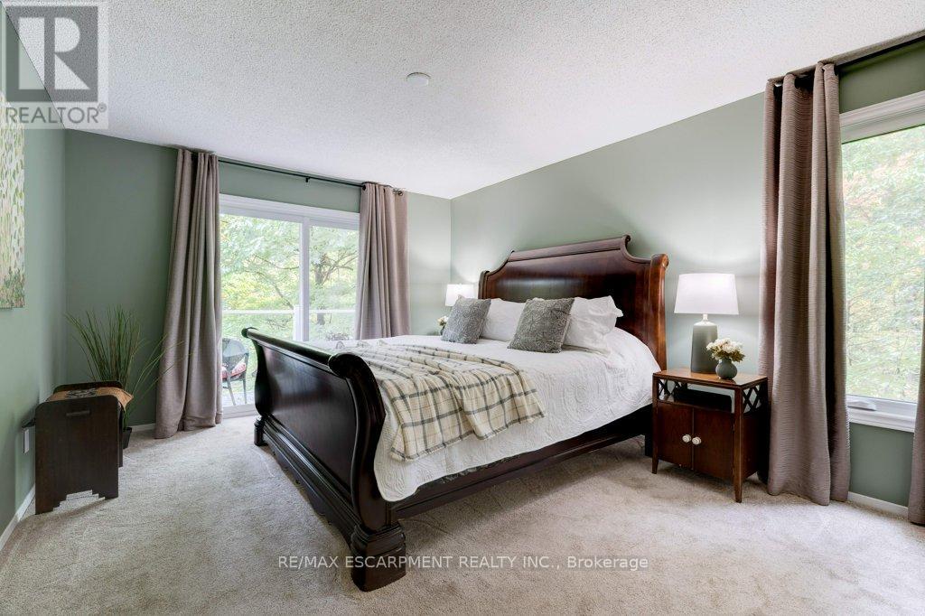 59 Park Road S, Grimsby, Ontario  L3M 4E7 - Photo 25 - X12488534