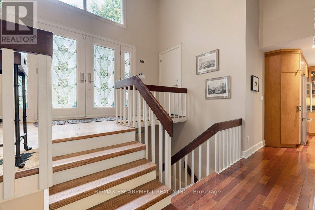 59 Park Road S, Grimsby, Ontario  L3M 4E7 - Photo 29 - X12488534