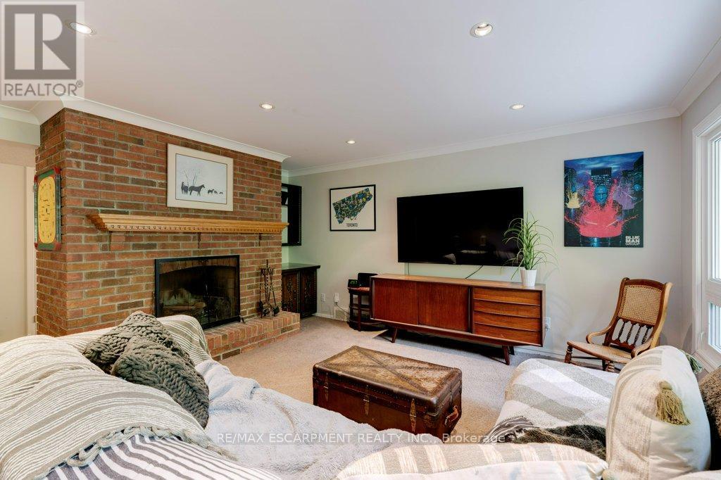 59 Park Road S, Grimsby, Ontario  L3M 4E7 - Photo 32 - X12488534