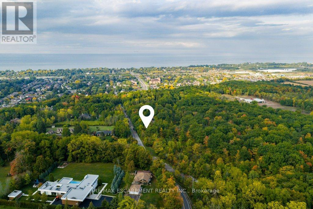 59 Park Road S, Grimsby, Ontario  L3M 4E7 - Photo 50 - X12488534