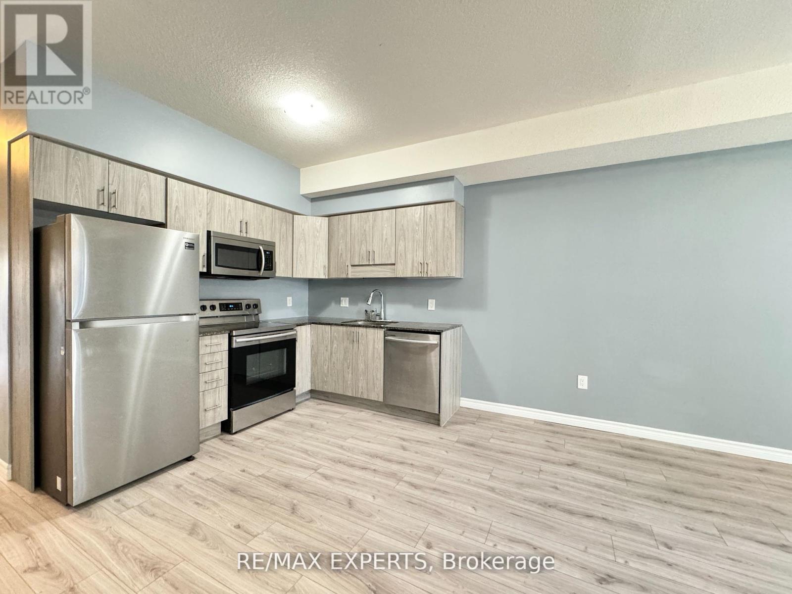 33a - 1430 Highland Road, Kitchener, Ontario  N2N 0C3 - Photo 14 - X12488542