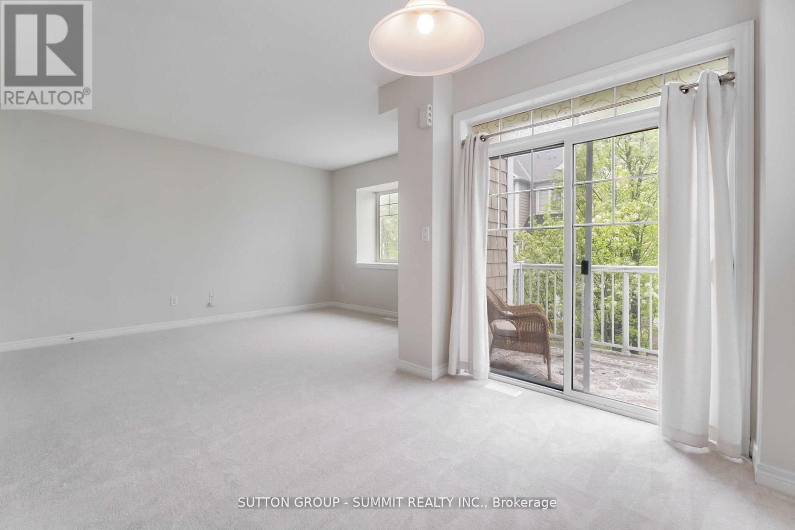 25 - 337 Beach Boulevard, Hamilton, Ontario  L8H 6W4 - Photo 15 - X12488622