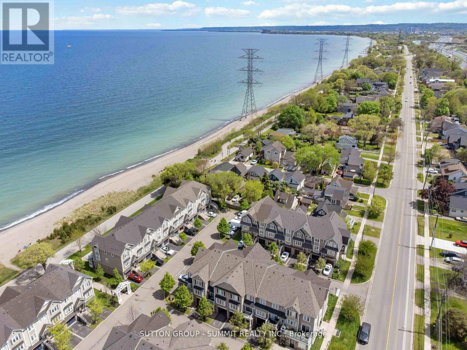 25 - 337 Beach Boulevard, Hamilton, Ontario  L8H 6W4 - Photo 2 - X12488622