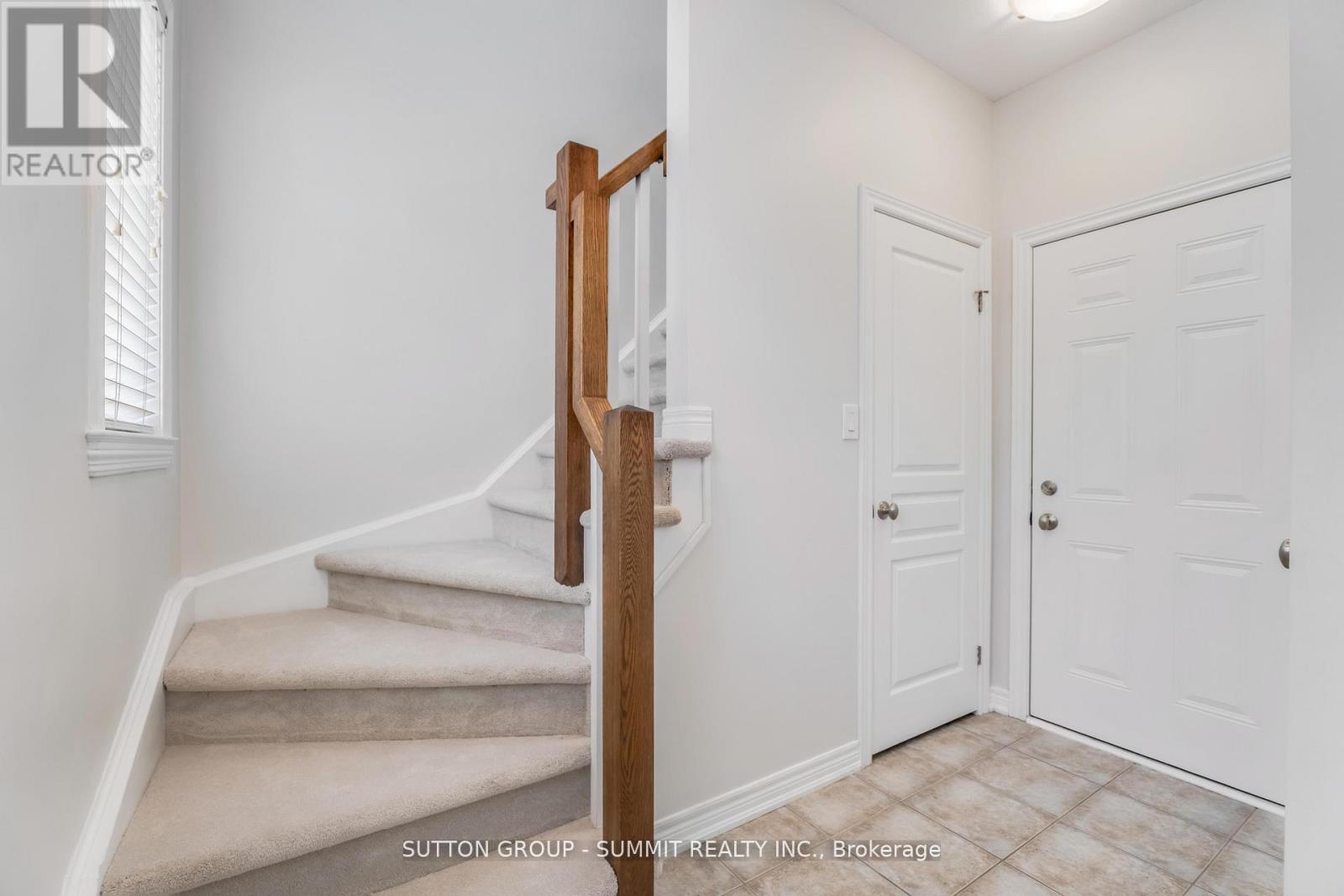 25 - 337 Beach Boulevard, Hamilton, Ontario  L8H 6W4 - Photo 6 - X12488622