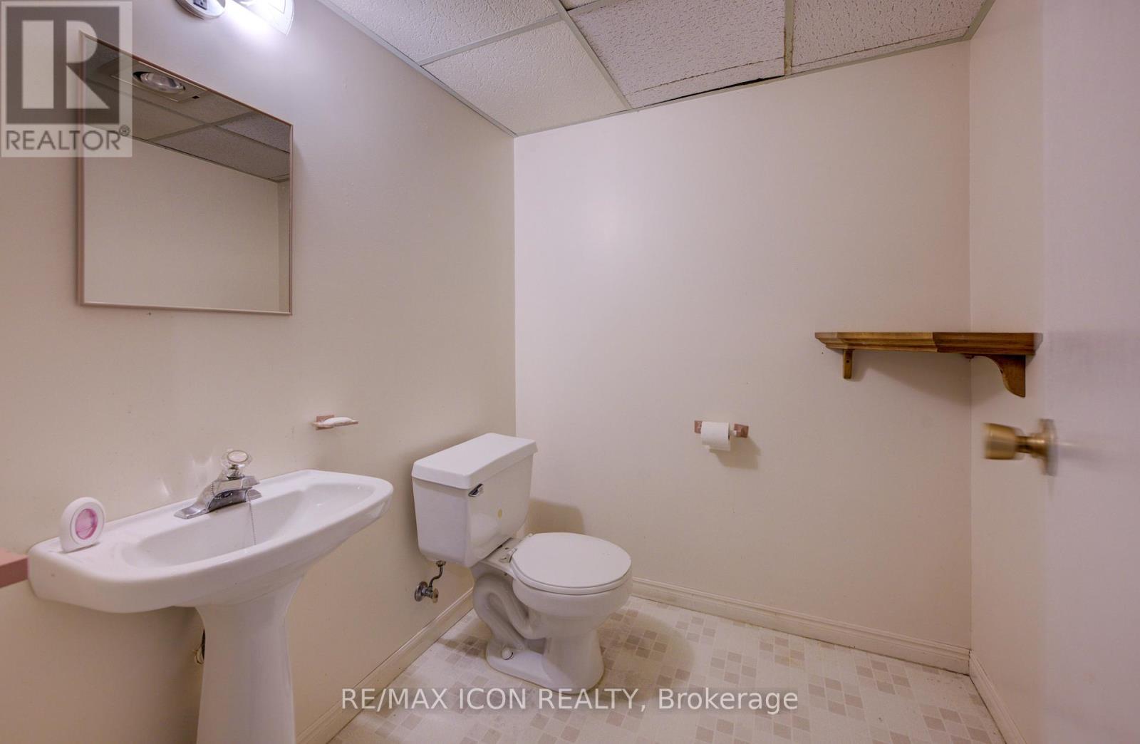 38 Mill Street E, Perth East, Ontario  N0K 1M0 - Photo 25 - X12488676