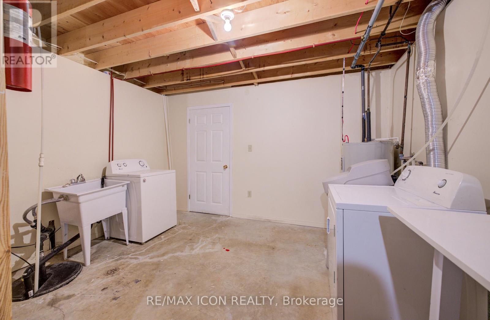 38 Mill Street E, Perth East, Ontario  N0K 1M0 - Photo 27 - X12488676