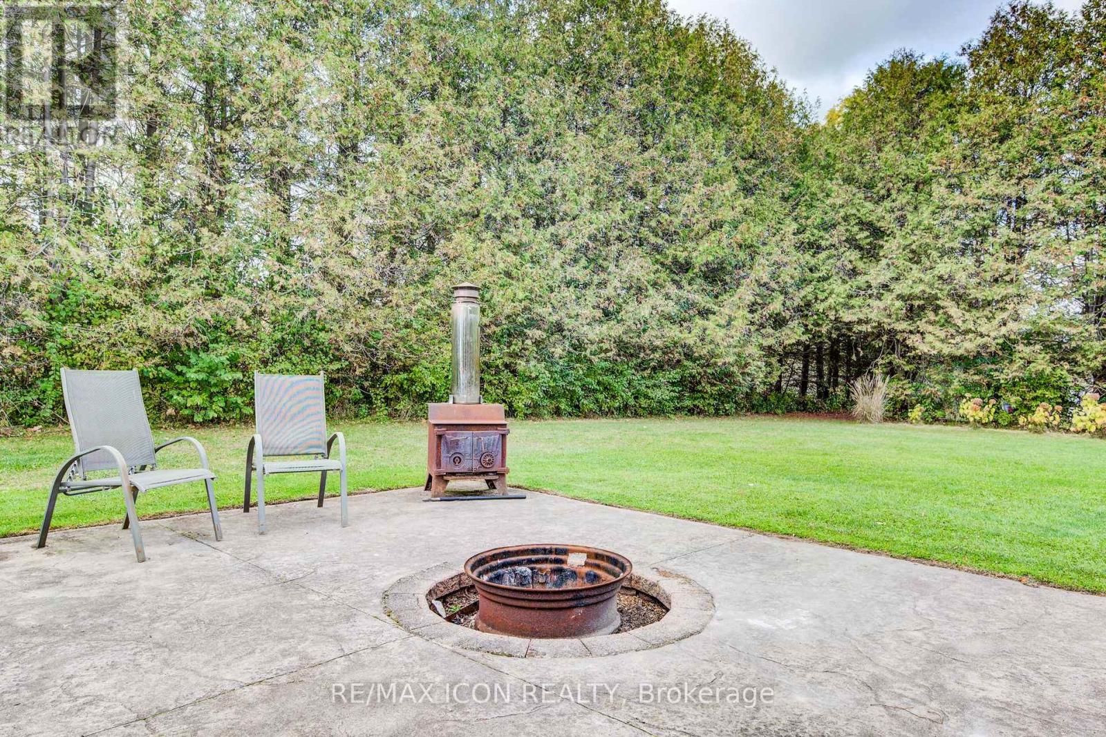 1301 Lobsinger Line, Woolwich, Ontario  N2J 4G8 - Photo 39 - X12488678